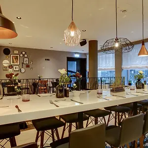 Hotel Vienna House Easy By Wyndham, Hamburg